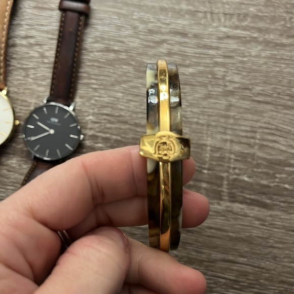 Daniel wellington watch, Massimo Dutti watch & Massimo Dutti bracelet - Picture 7 of 8